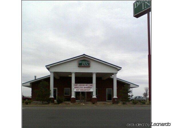 Deerfield Inn And Suites Steele Εξωτερικό φωτογραφία
